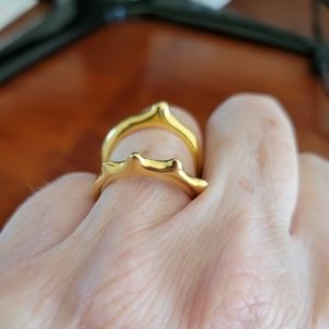 Uno de 50 gold tone ring